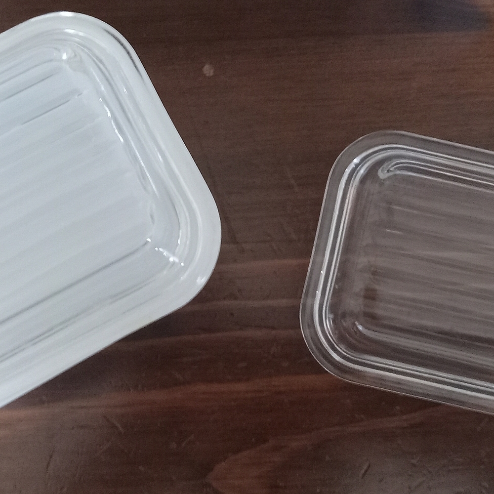 Pyrex Amish Butterprint White and Aqua Blue Vintage Glass Containers - Picture 7 of 7